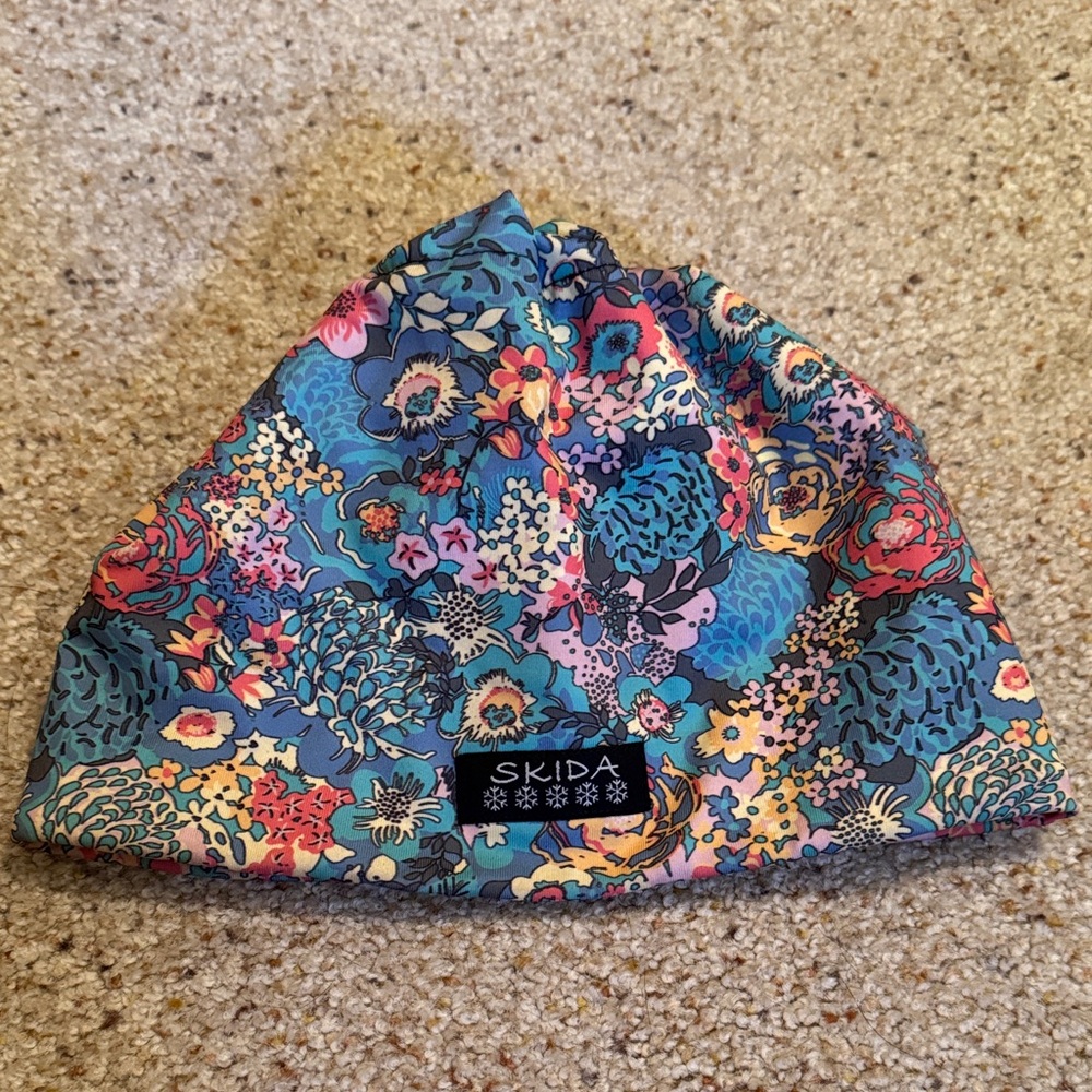 Skida Floral Blue Multi Reversible Beanie